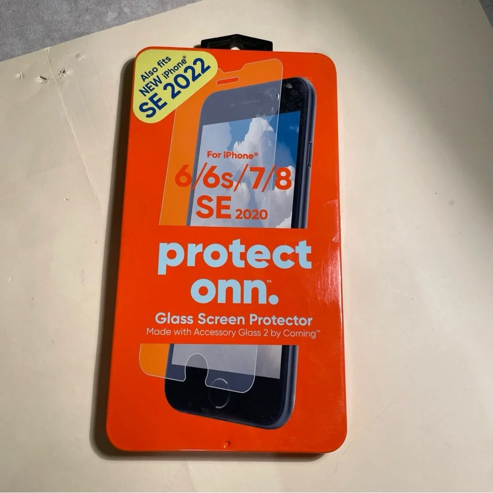 Onn Glass Screen Protector for iPhone 6/6s/7/8 SE 2020 new in package